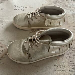 Freshly Picked Platinum Sneaker Mocc Leather Shoes Size 10